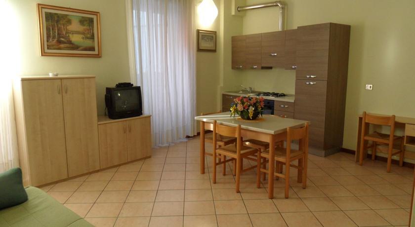 Casa Vacanze Touring Verbania Eksteriør bilde