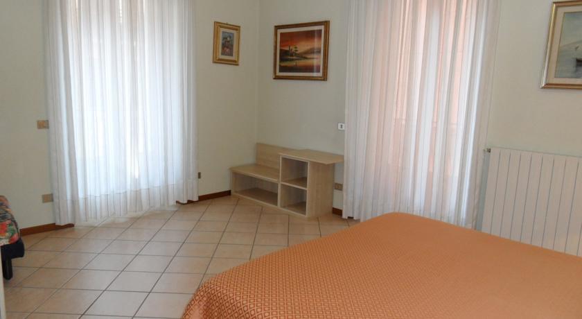 Casa Vacanze Touring Verbania Eksteriør bilde